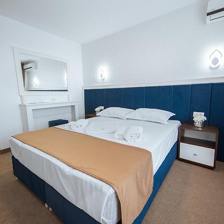 Hotel Meteor Jupiter Buitenkant foto